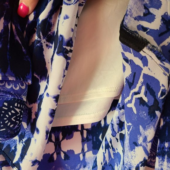 Express US XS Maxi Skirt White Blue Ikat Lightweight Flowy Lined - Picture 4 of 12